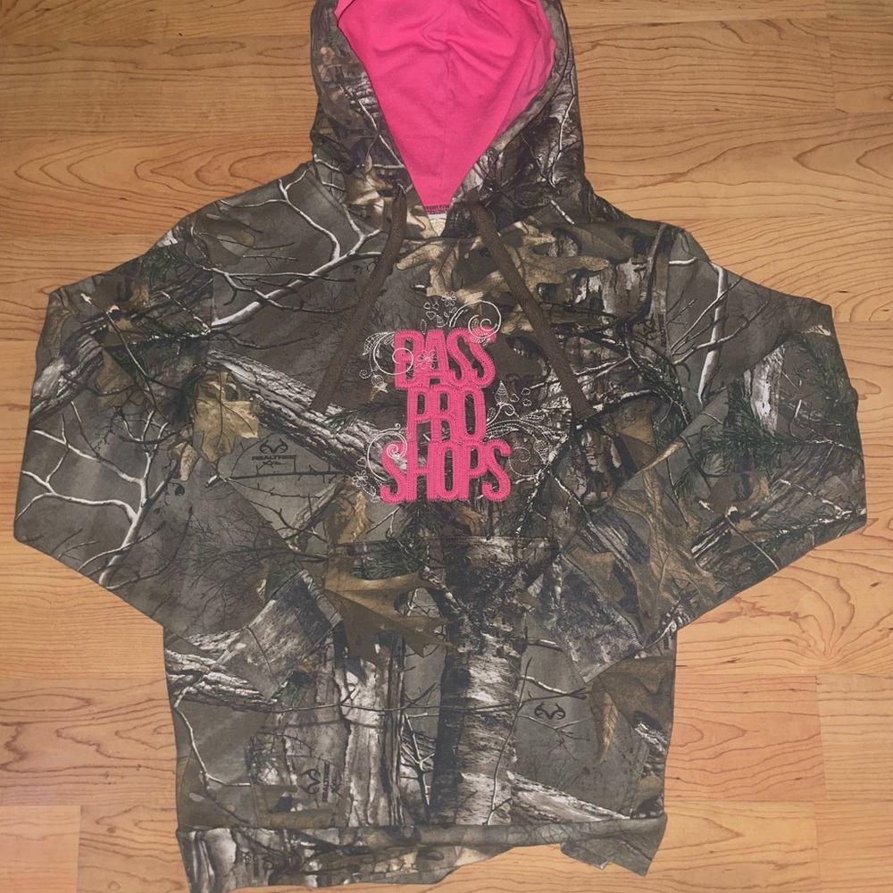 Bass Pro Shops Hoodie in Camo and Pink